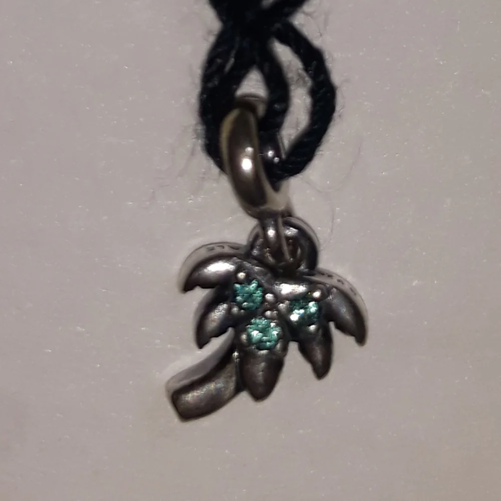 (New) Pandora Me Palm Tree Dangle Charm - Picture 3 of 4